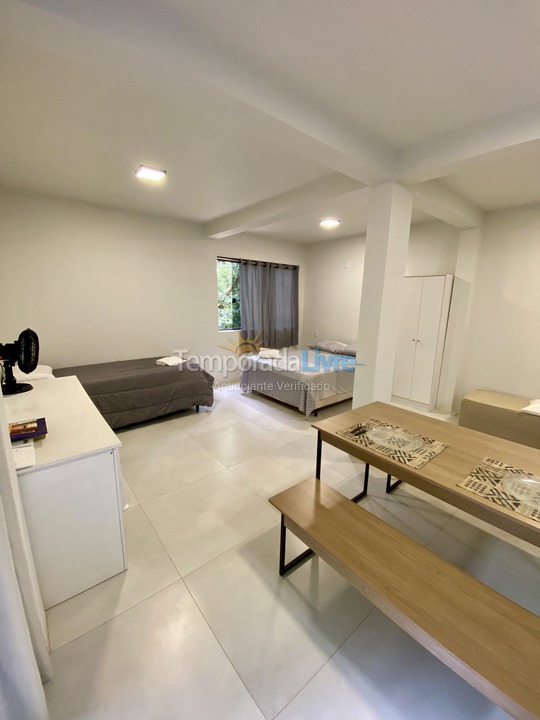 Casa para aluguel de temporada em Garopaba (Praia da Ferrugem)