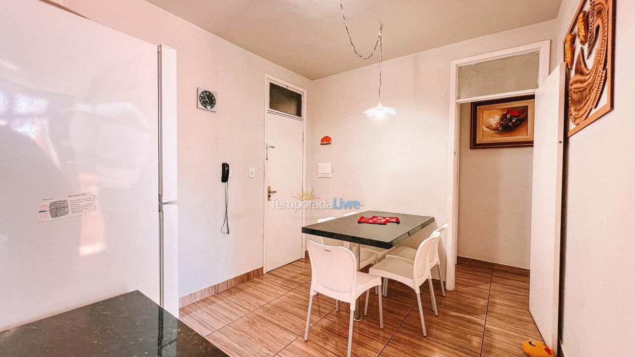Apartamento para aluguel de temporada em Cabo Frio (Praia do Forte)