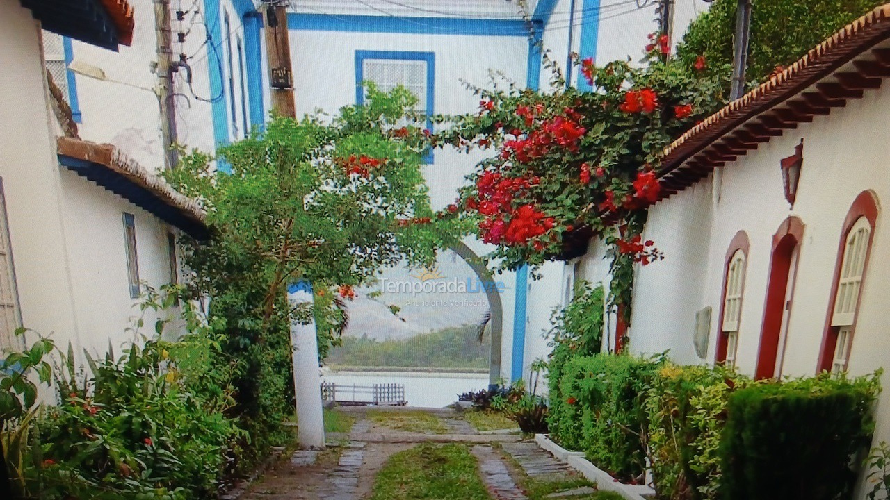 Apartamento para aluguel de temporada em Cabo Frio (Praia do Forte)