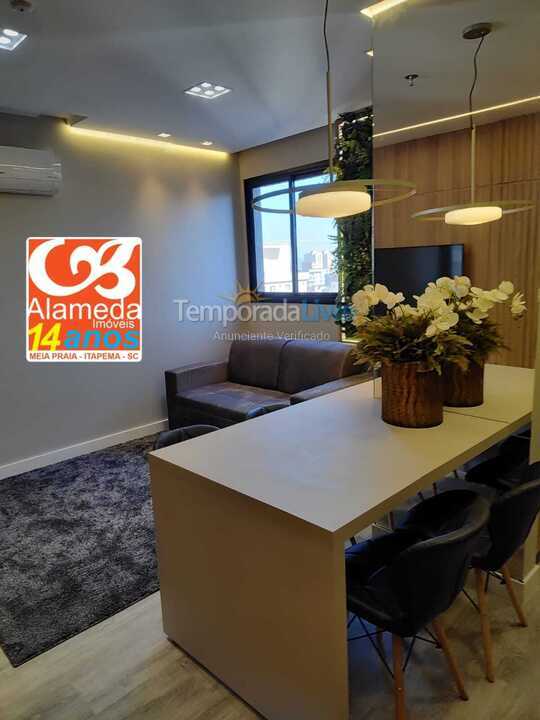 Apartamento para alquiler de vacaciones em Itapema (Meia Praia)