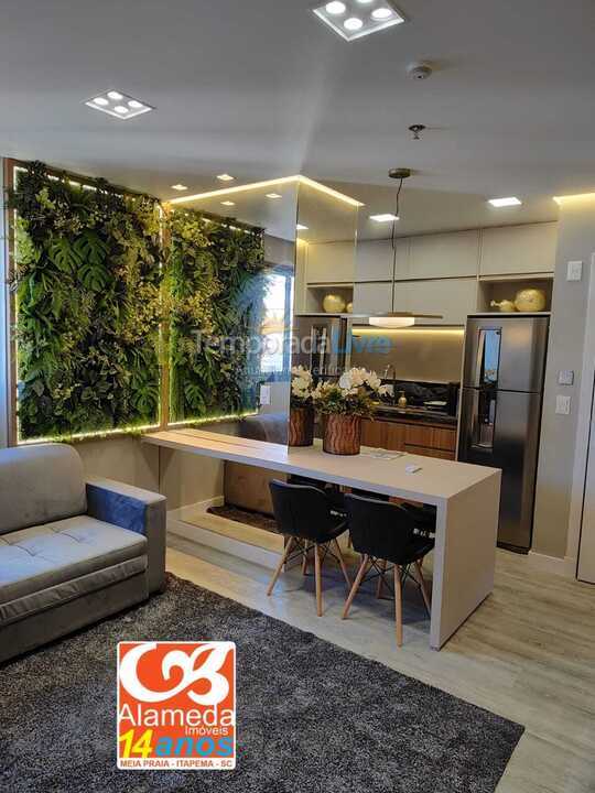 Apartamento para alquiler de vacaciones em Itapema (Meia Praia)