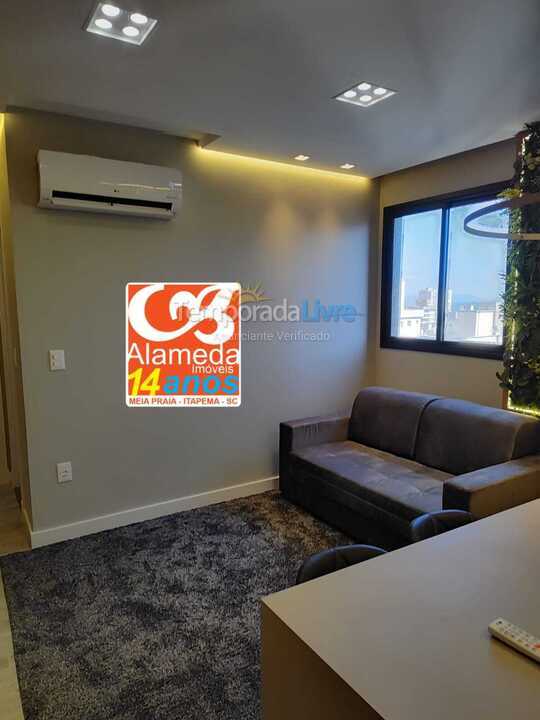 Apartamento para alquiler de vacaciones em Itapema (Meia Praia)