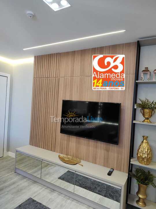 Apartamento para alquiler de vacaciones em Itapema (Meia Praia)