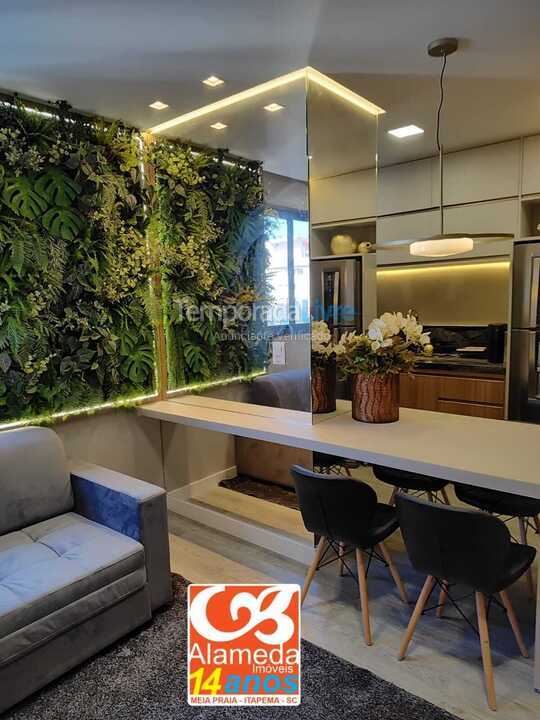 Apartamento para alquiler de vacaciones em Itapema (Meia Praia)