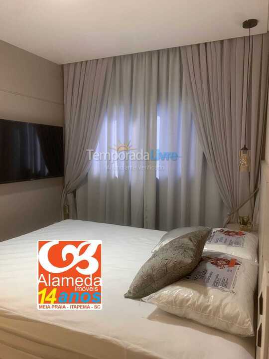 Apartamento para alquiler de vacaciones em Itapema (Meia Praia)