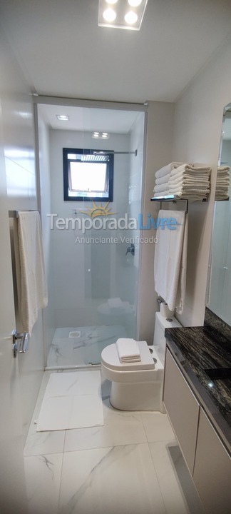 Apartamento para alquiler de vacaciones em Itapema (Meia Praia)