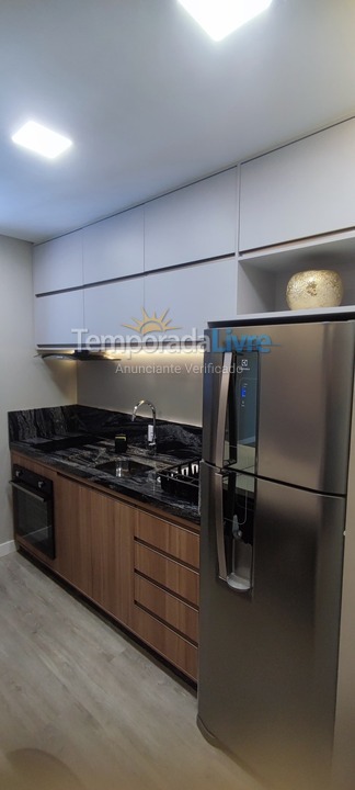 Apartamento para alquiler de vacaciones em Itapema (Meia Praia)