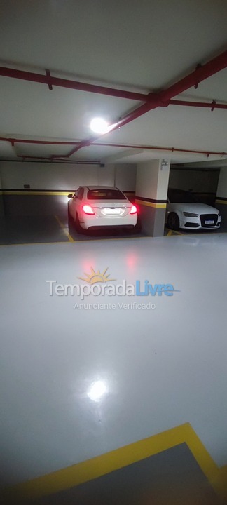 Apartamento para alquiler de vacaciones em Itapema (Meia Praia)