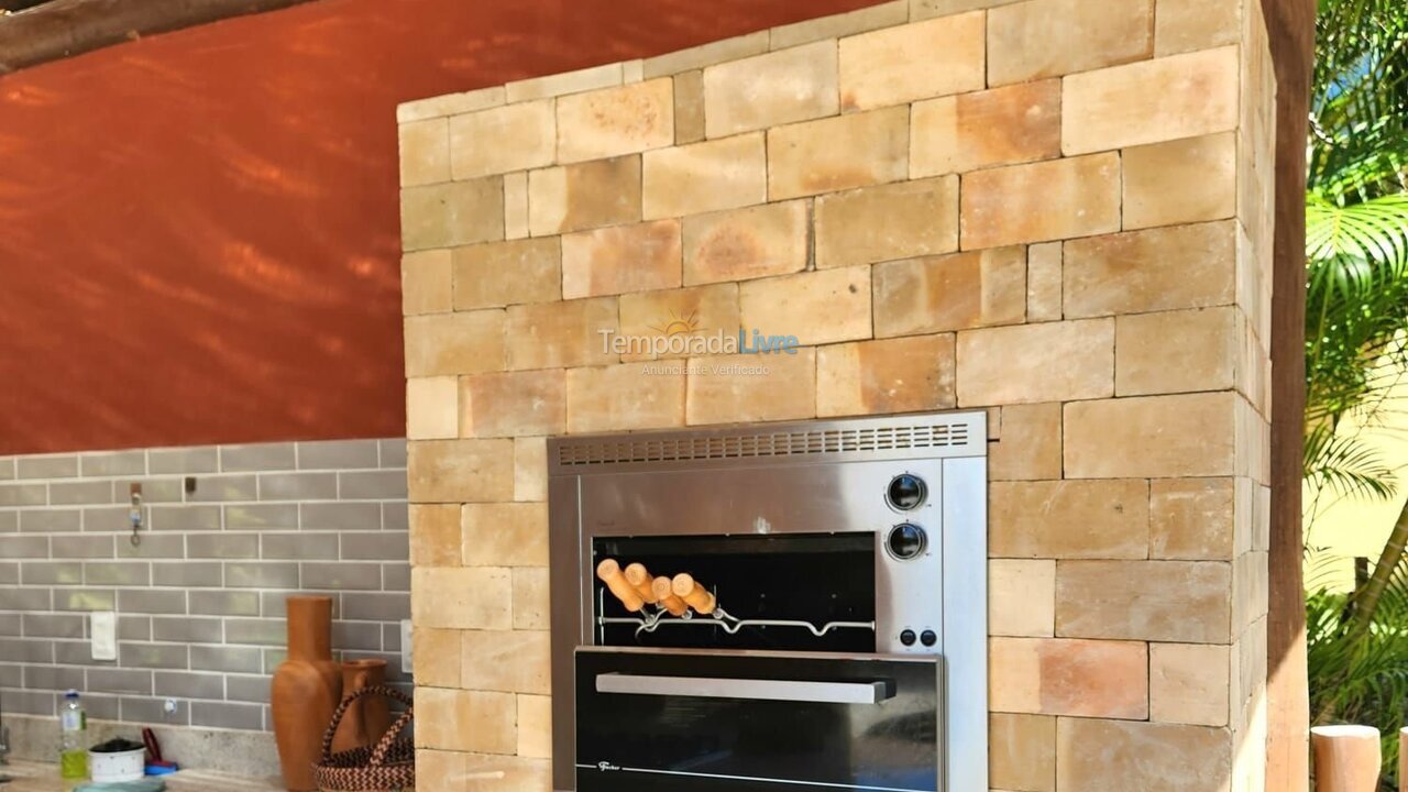 Casa para aluguel de temporada em Mata de São João (Imbassaí)