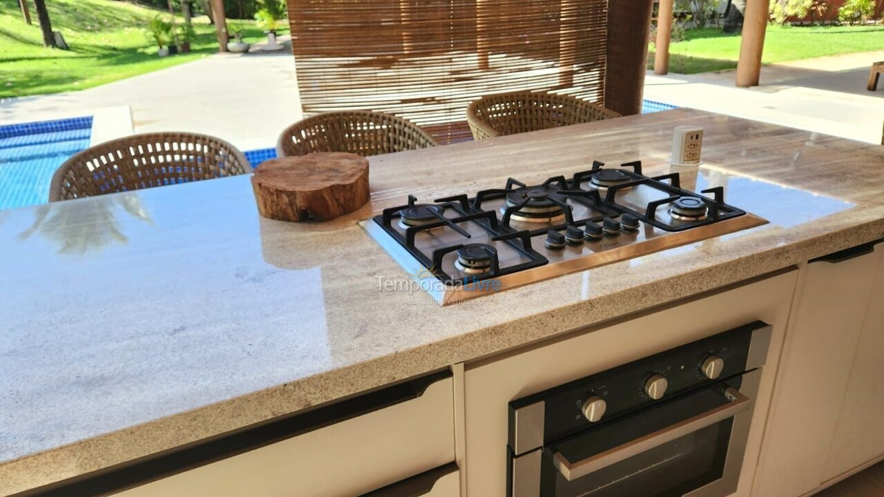 Casa para aluguel de temporada em Mata de São João (Imbassaí)