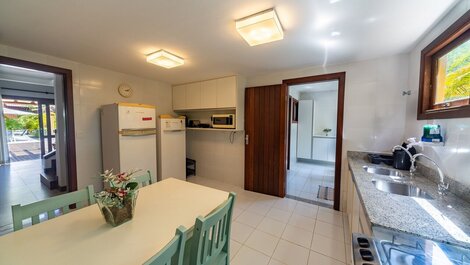 Reserva Imbassaí - Casa B03 Bromélias