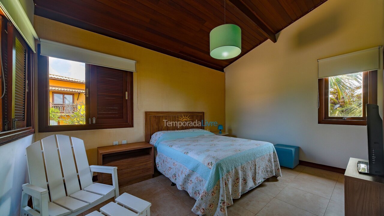 Casa para aluguel de temporada em Mata de São João (Imbassaí)