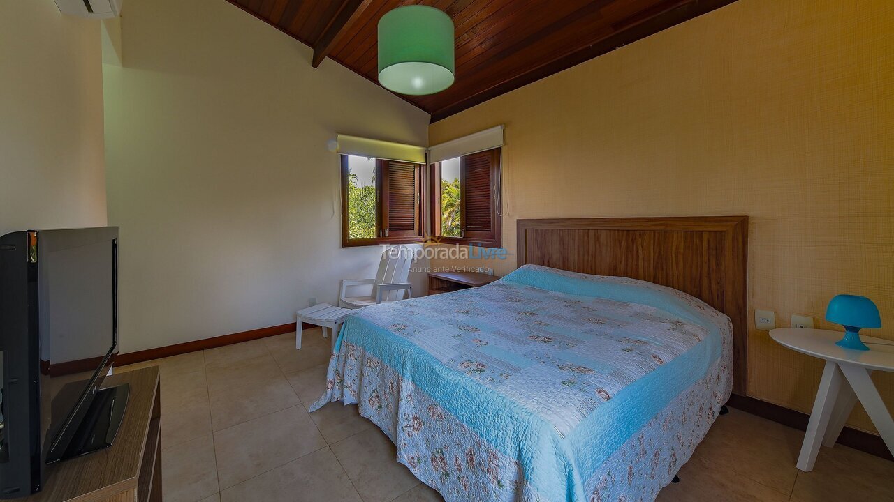 Casa para aluguel de temporada em Mata de São João (Imbassaí)