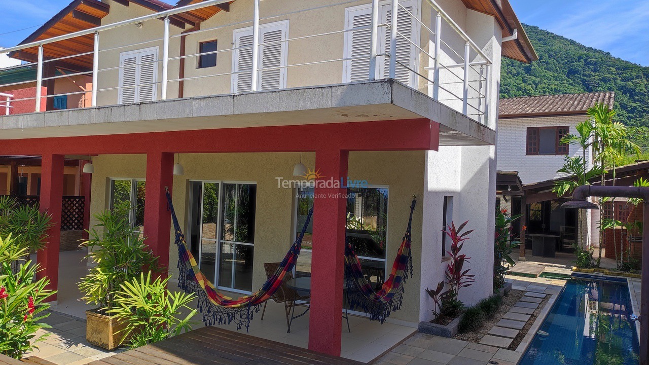 Casa para aluguel de temporada em Ubatuba (Lagoinha)