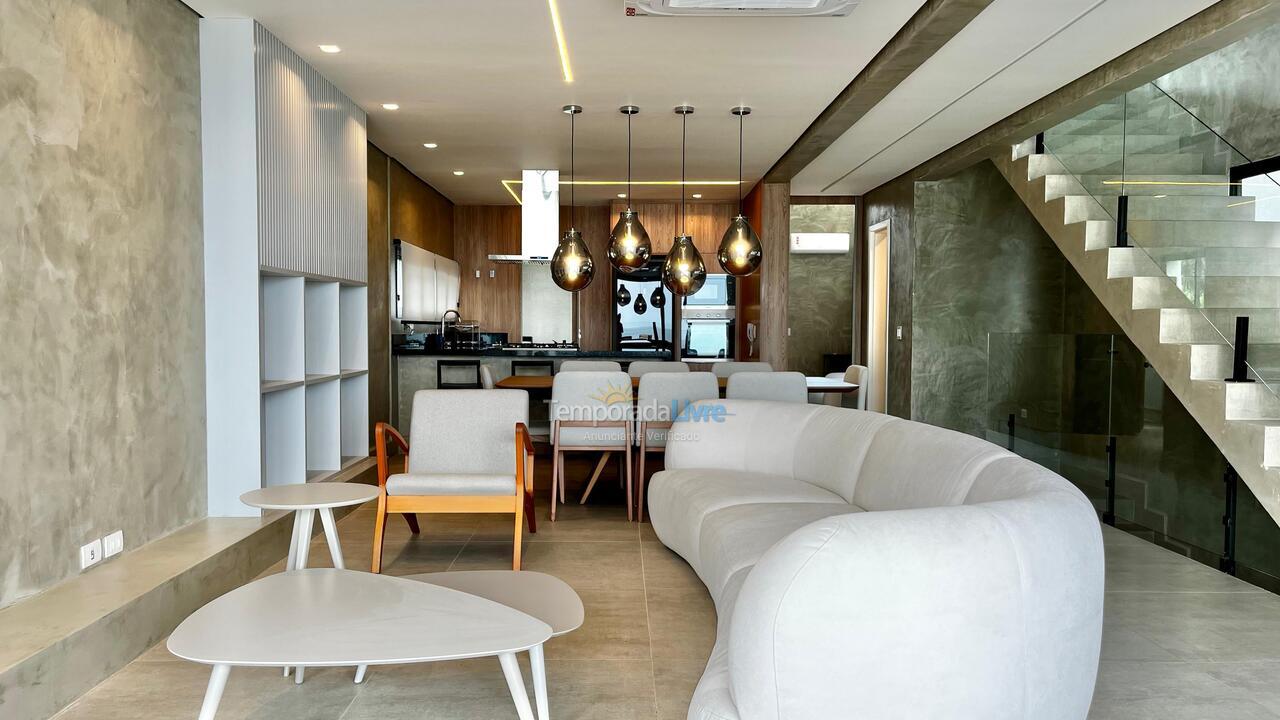 Casa para alquiler de vacaciones em São Sebastião (Maresias)