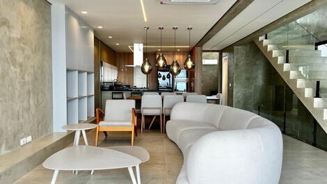 ALQUILER DE ALTO STANDARD EN MARESIAS, FRENTE AL MAR