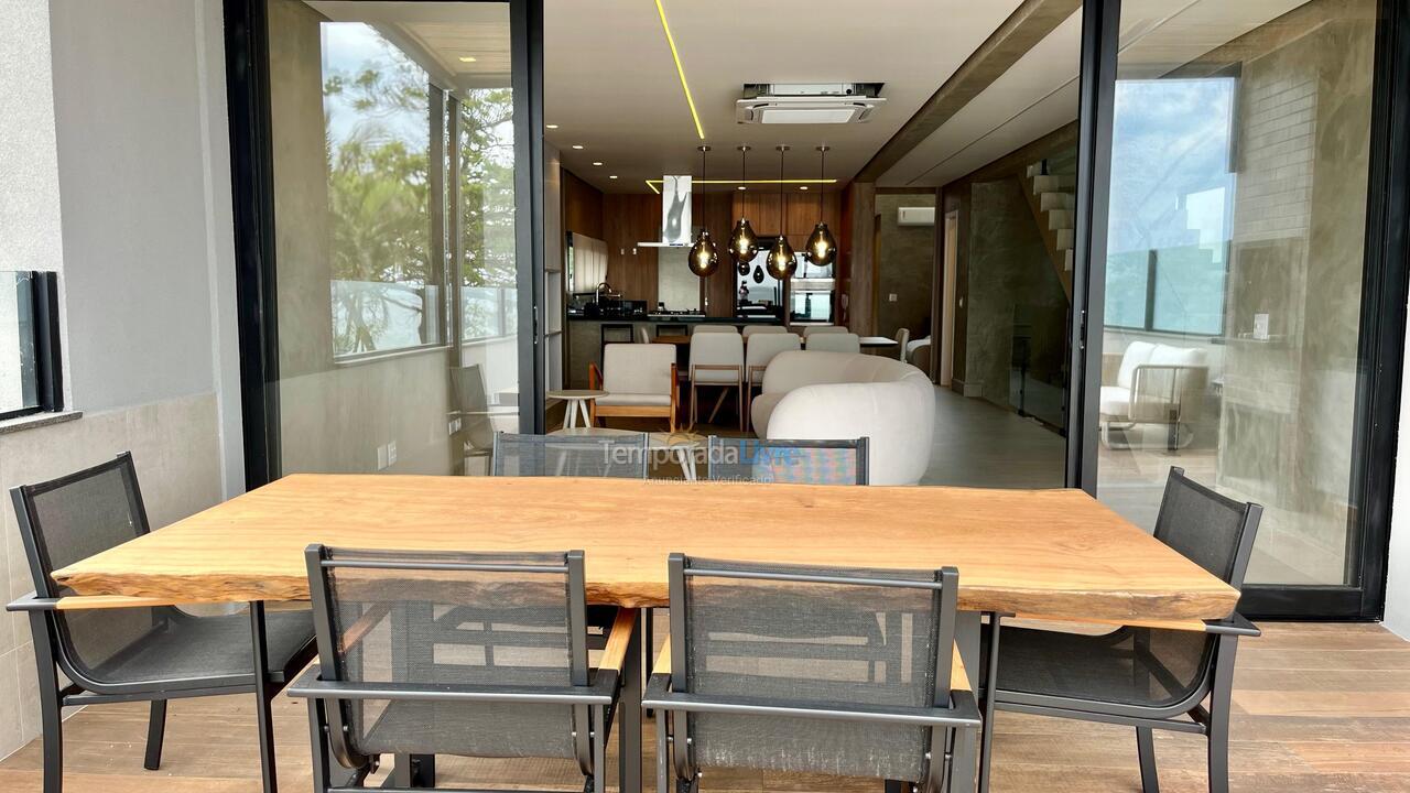 Casa para alquiler de vacaciones em São Sebastião (Maresias)