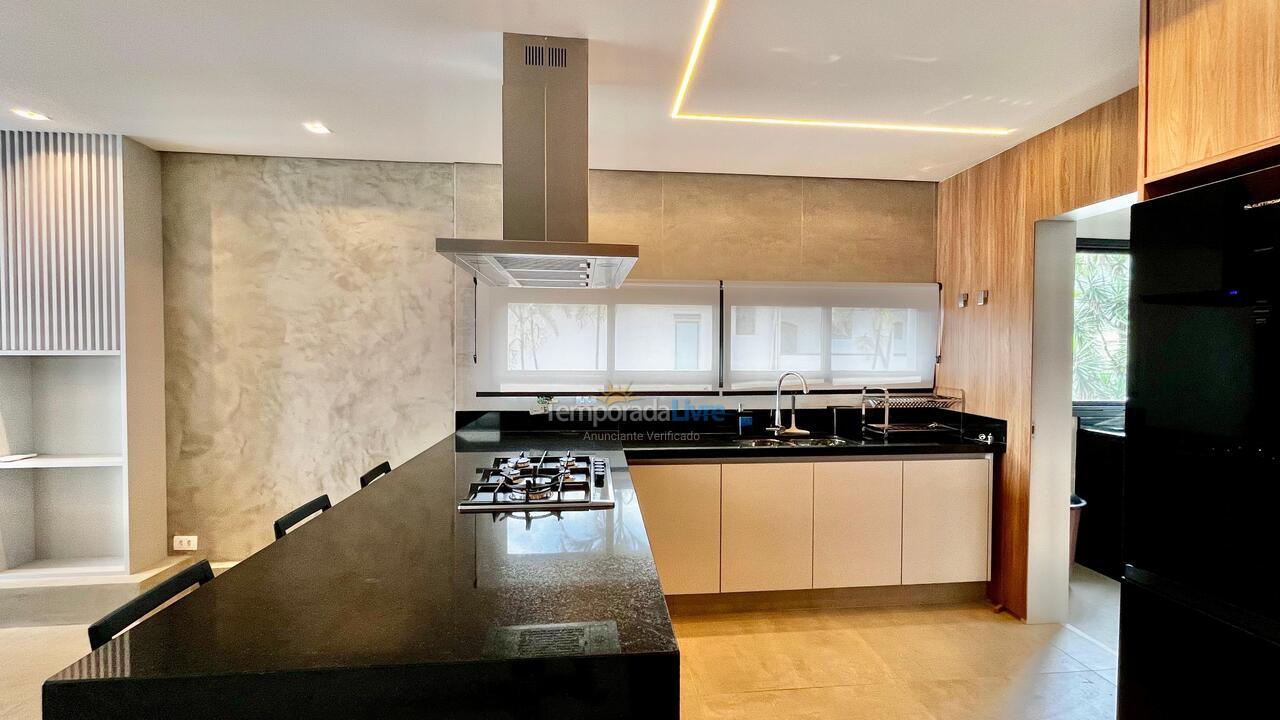 Casa para alquiler de vacaciones em São Sebastião (Maresias)