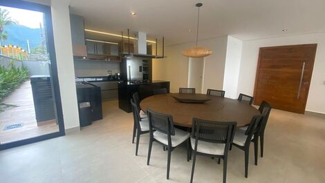 MARESIAS FRENTE AL MAR