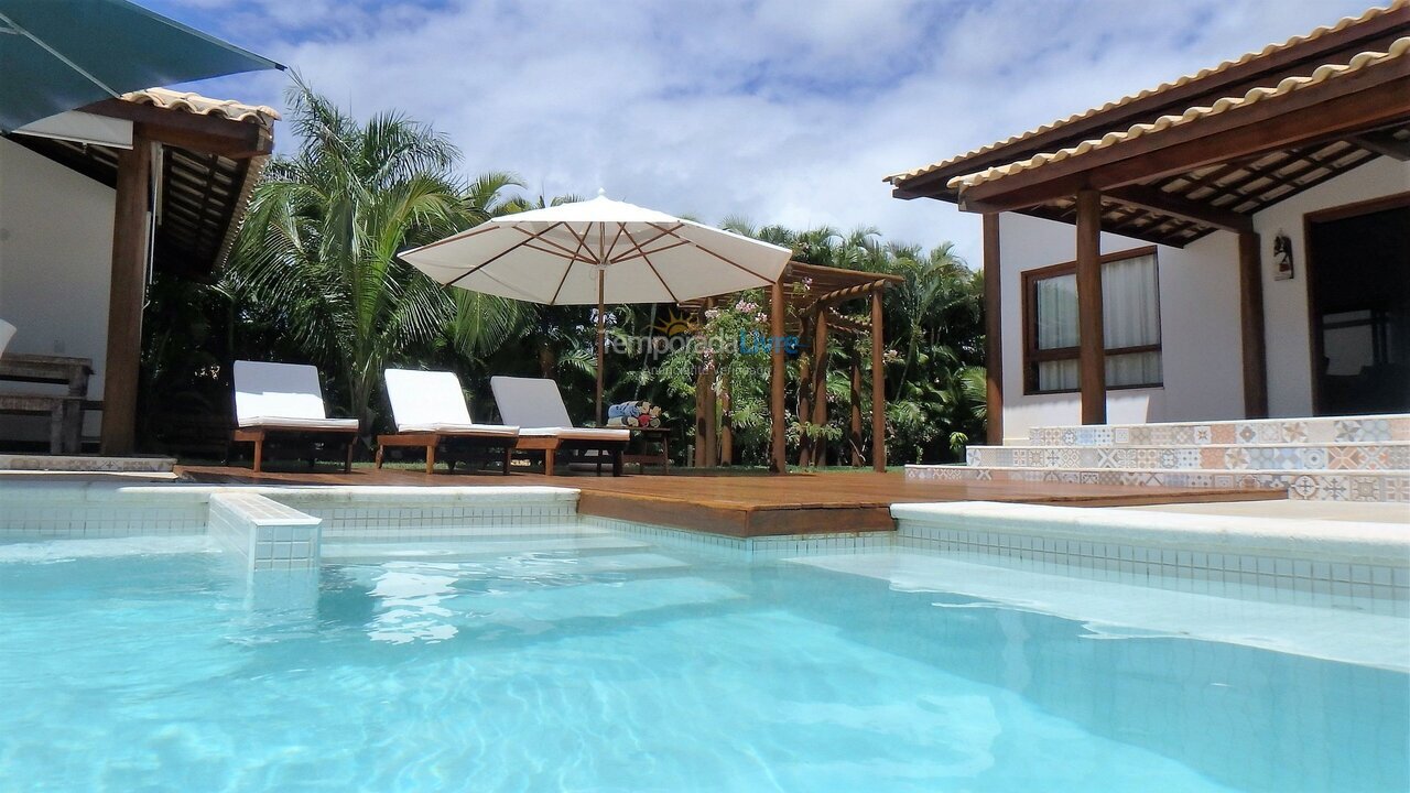 Casa para aluguel de temporada em Mata de São João (Imbassaí)