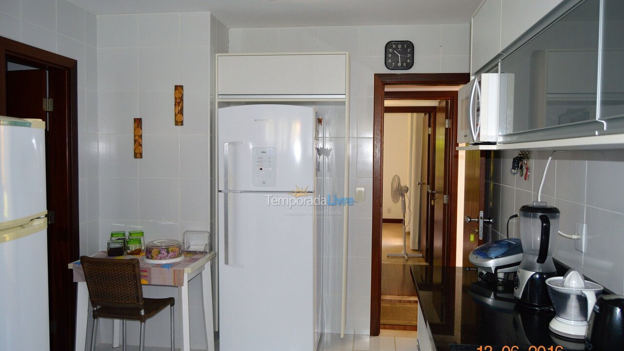 Casa para aluguel de temporada em Mata de São João (Imbassaí)