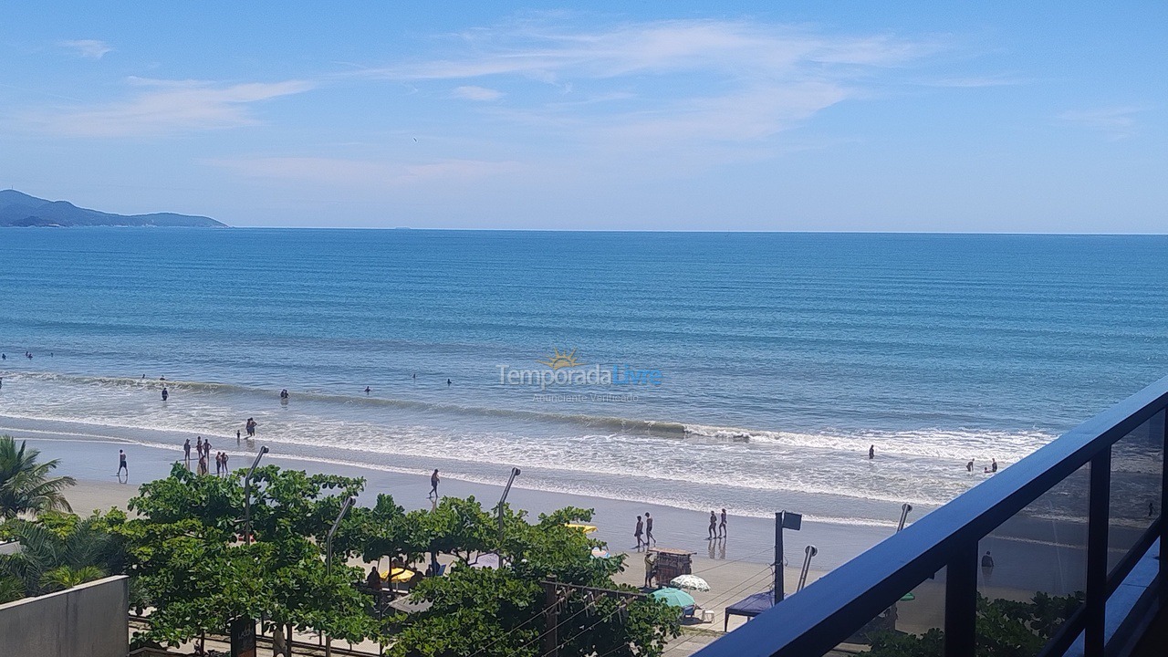 Apartment for vacation rental in Itapema (Meia Praia)