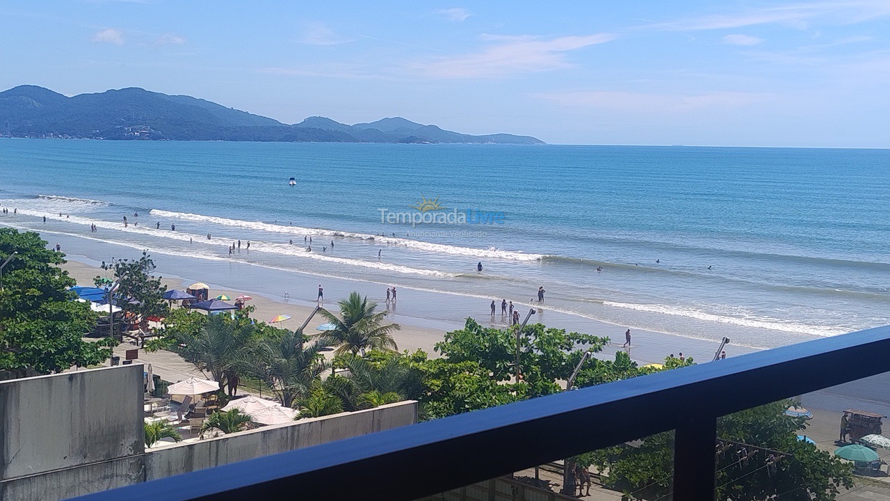 Apartment for vacation rental in Itapema (Meia Praia)