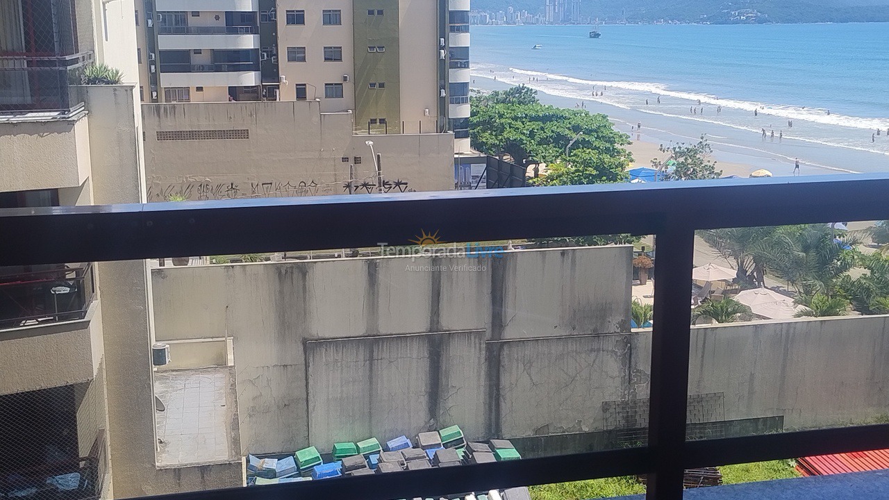 Apartment for vacation rental in Itapema (Meia Praia)