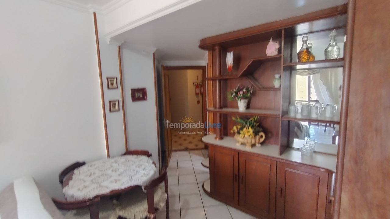 Apartment for vacation rental in Itapema (Meia Praia)