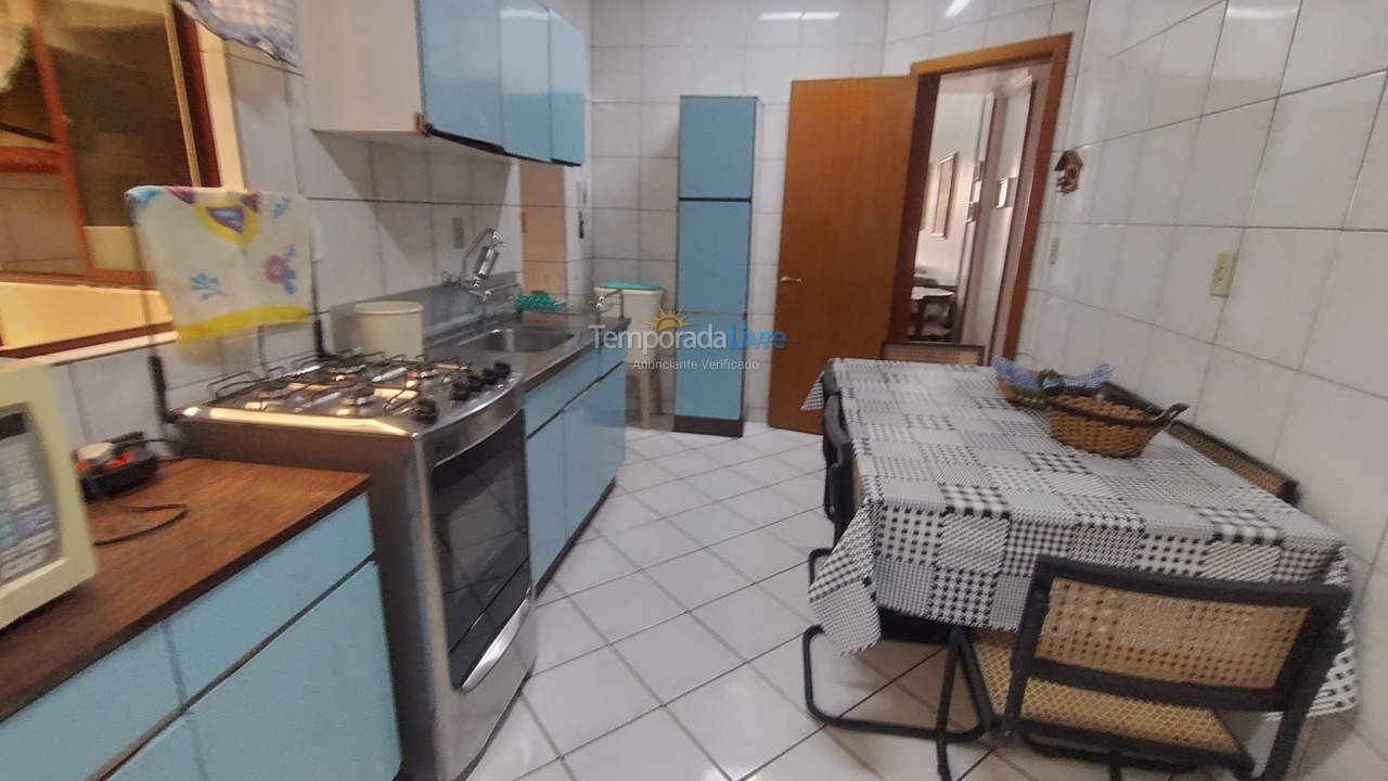 Apartment for vacation rental in Itapema (Meia Praia)