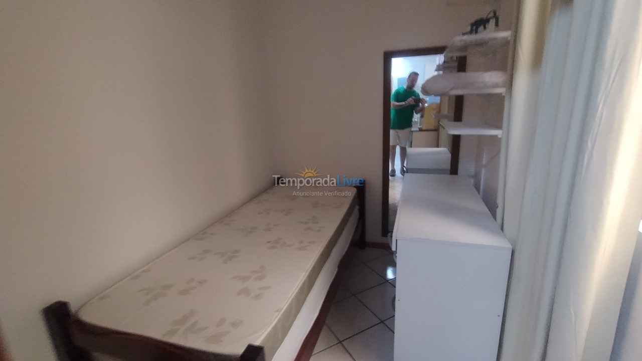 Apartment for vacation rental in Itapema (Meia Praia)