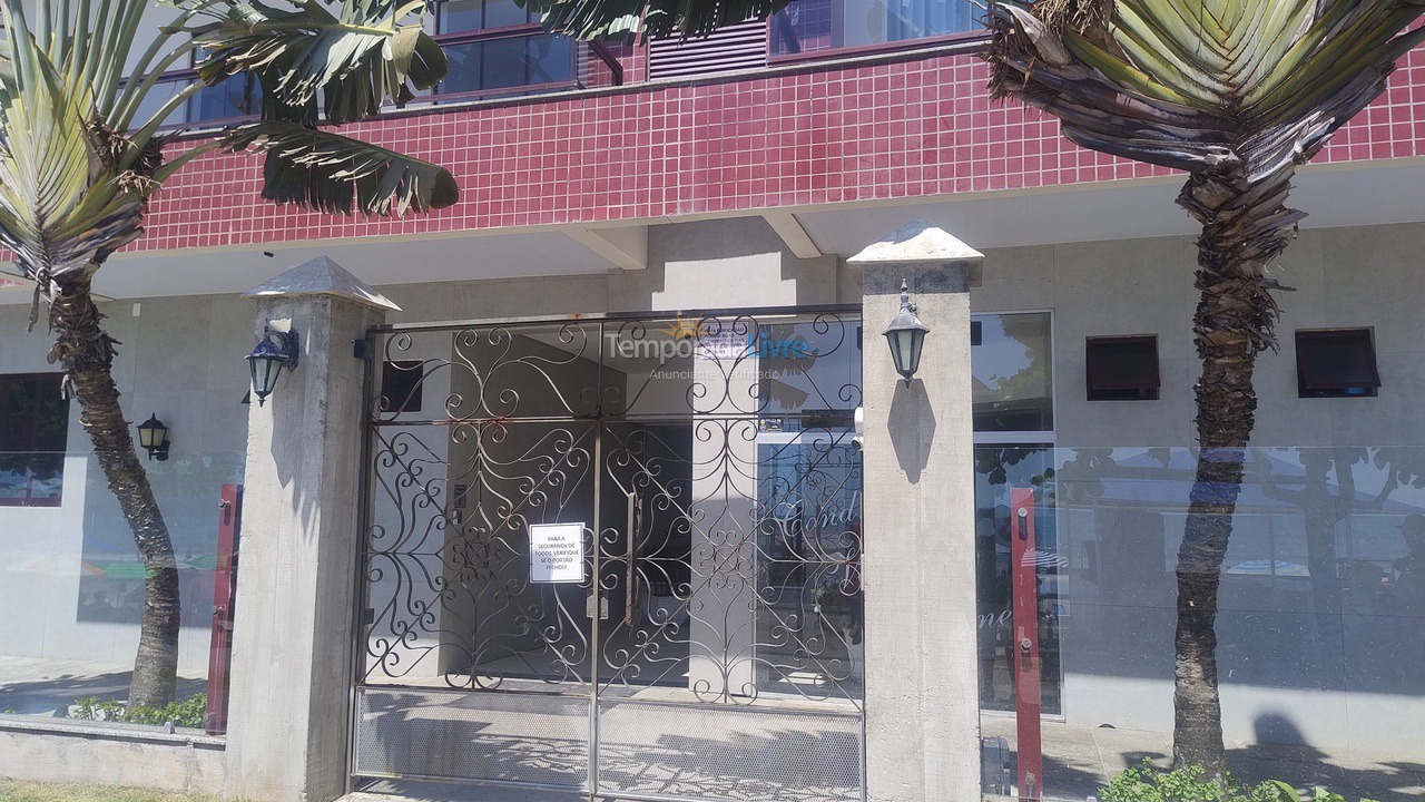 Apartment for vacation rental in Itapema (Meia Praia)