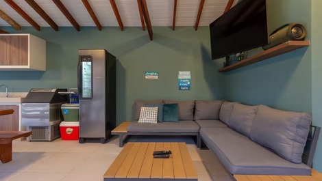 Harmoniously integrated with the natural landscape of Maresias beach.