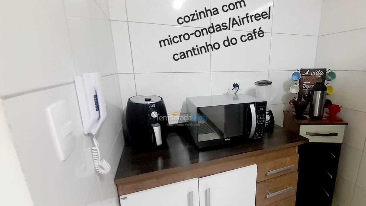 Apartamento para aluguel de temporada em Praia Grande (Vila Tupi)