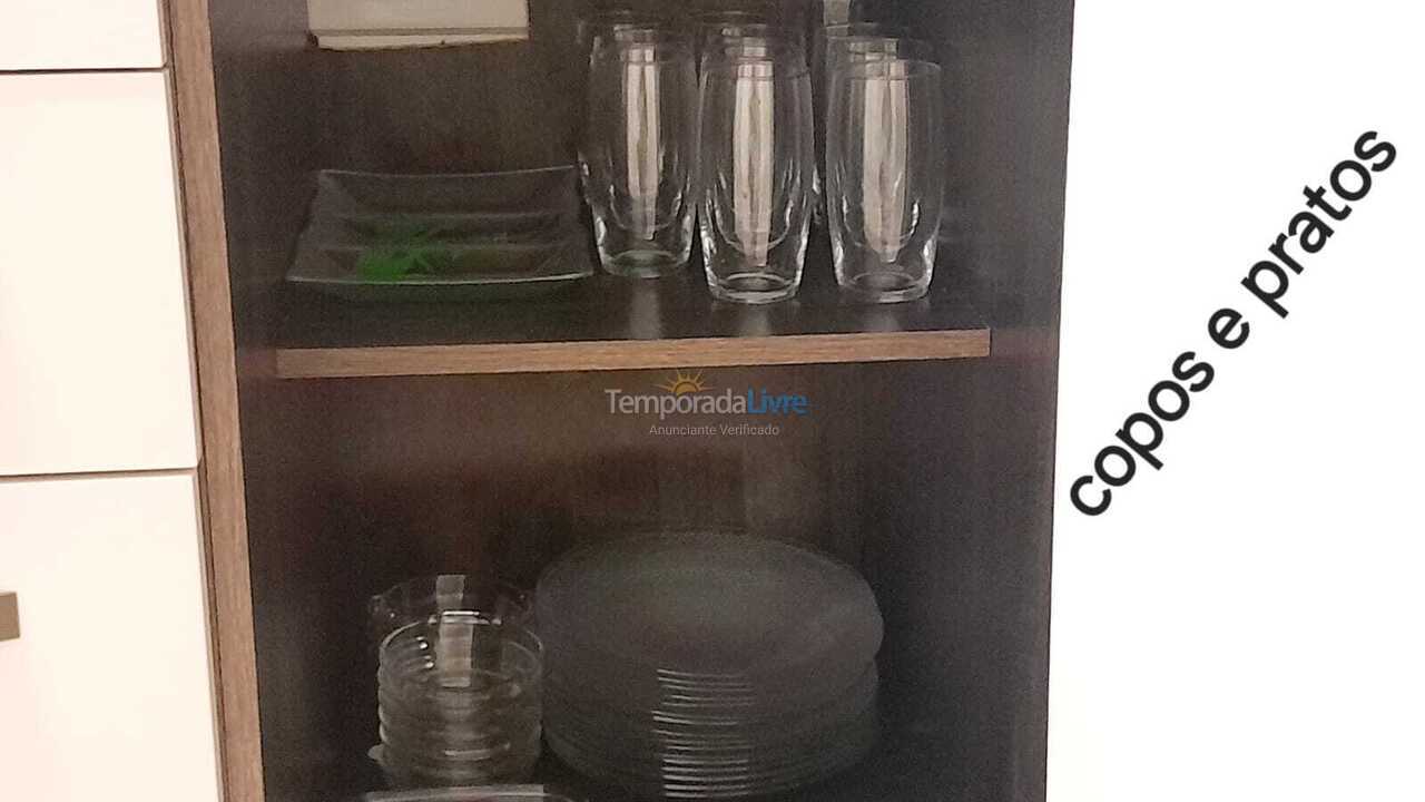 Apartamento para aluguel de temporada em Praia Grande (Vila Tupi)