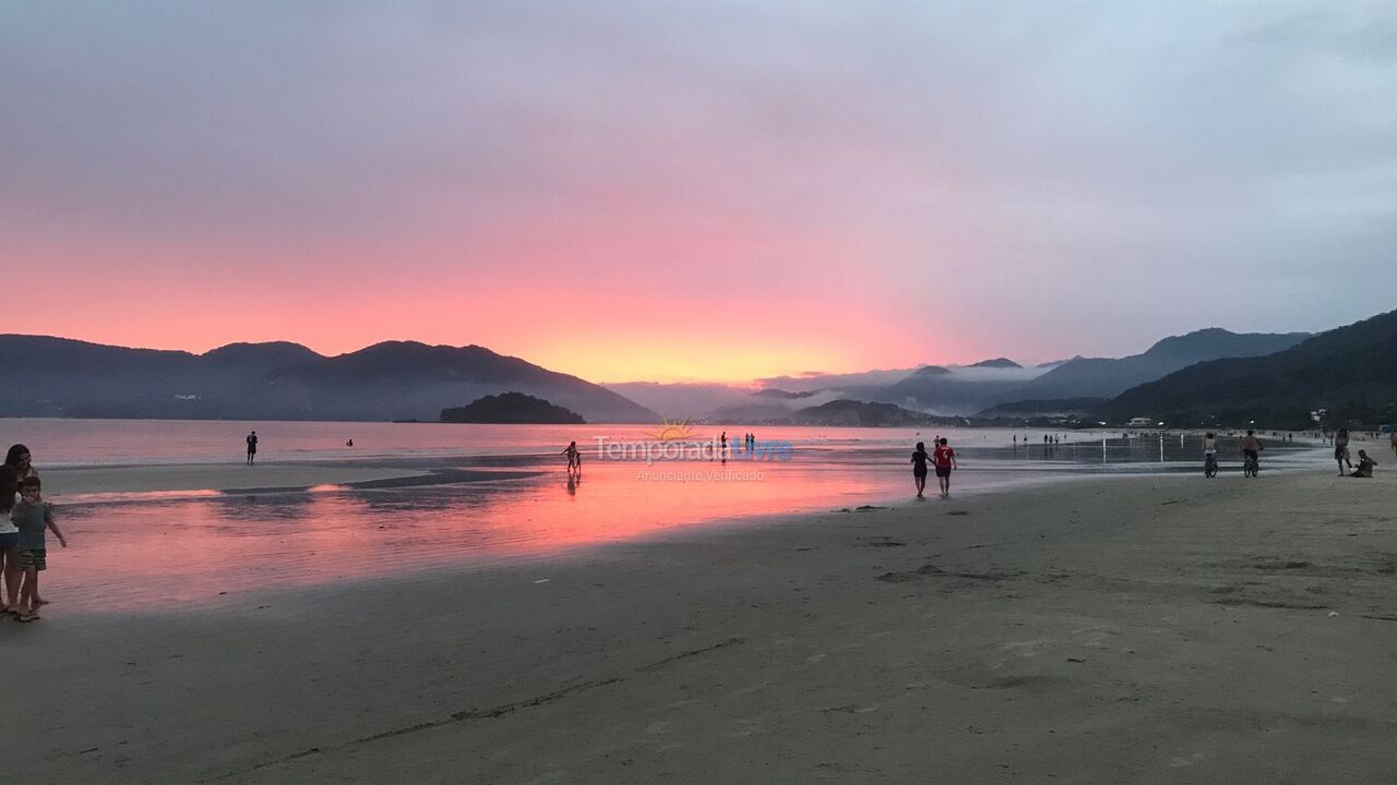 Casa para aluguel de temporada em Ubatuba (Lagoinha)