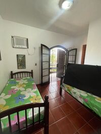 Alquilo Casa por Temporada P / Grupo de hasta 20 Personas y Familia