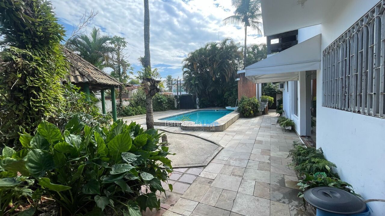 Casa para alquiler de vacaciones em Guarujá (Enseada)