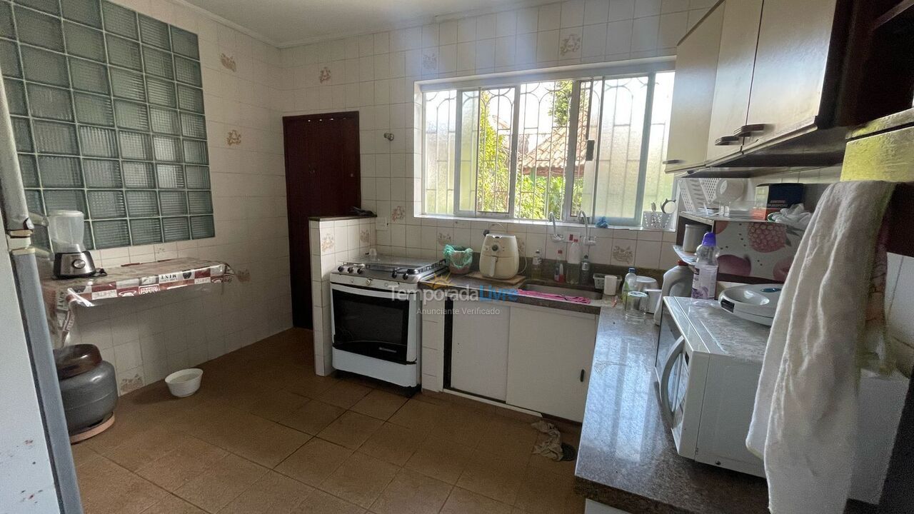 Casa para alquiler de vacaciones em Guarujá (Enseada)