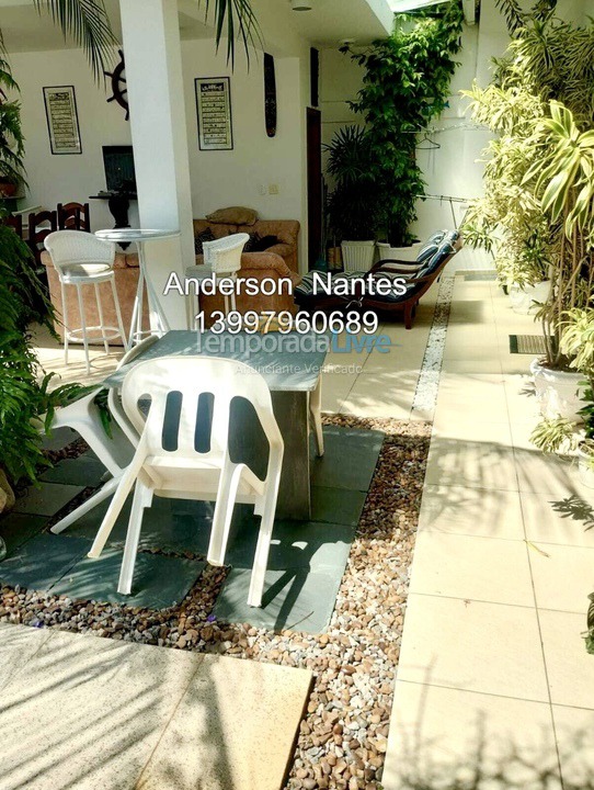 House for vacation rental in Guarujá (Praia do Pernambuco)