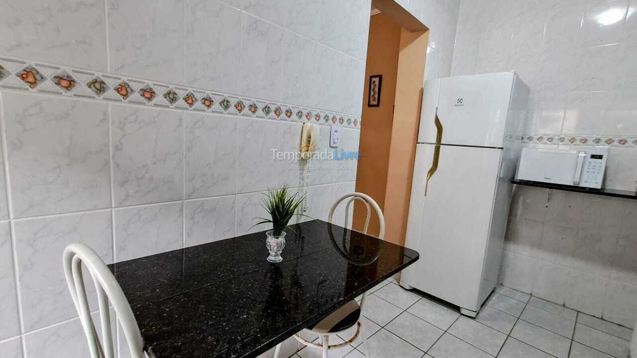 Apartamento para aluguel de temporada em Praia Grande (Vila Mirim)
