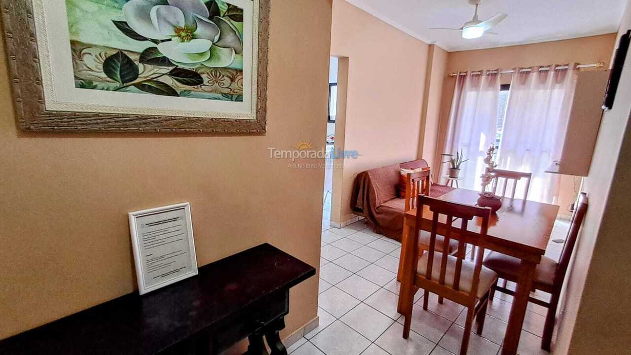 Apartamento para aluguel de temporada em Praia Grande (Vila Mirim)