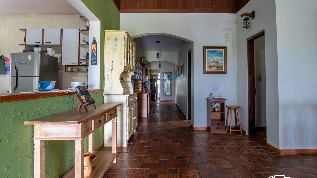 Casa para aluguel de temporada em Santa Branca (Jardim Santa Cecília)