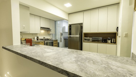 Luxo seguro apto em Salvador 10 min praia e carnaval da Barra