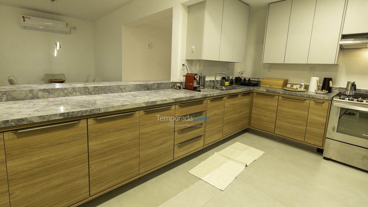 Apartamento para aluguel de temporada em Salvador (Graça)