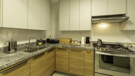 Luxo seguro apto em Salvador 10 min praia e carnaval da Barra