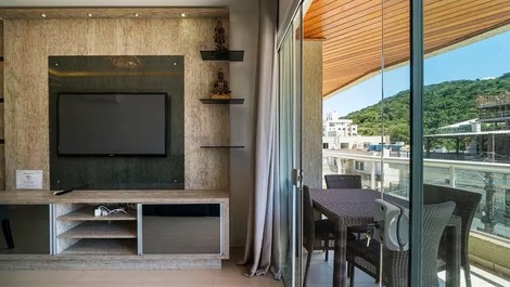 Maravilloso apartamento a pocos metros del mar en la playa de Bombas