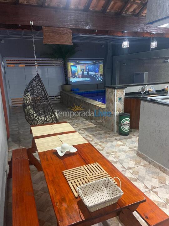 Casa para alquiler de vacaciones em Itanhaém (Jardim Suarão)