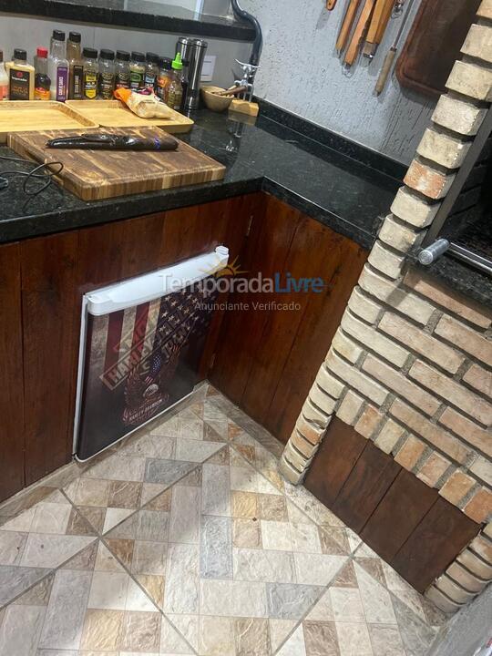 Casa para alquiler de vacaciones em Itanhaém (Jardim Suarão)