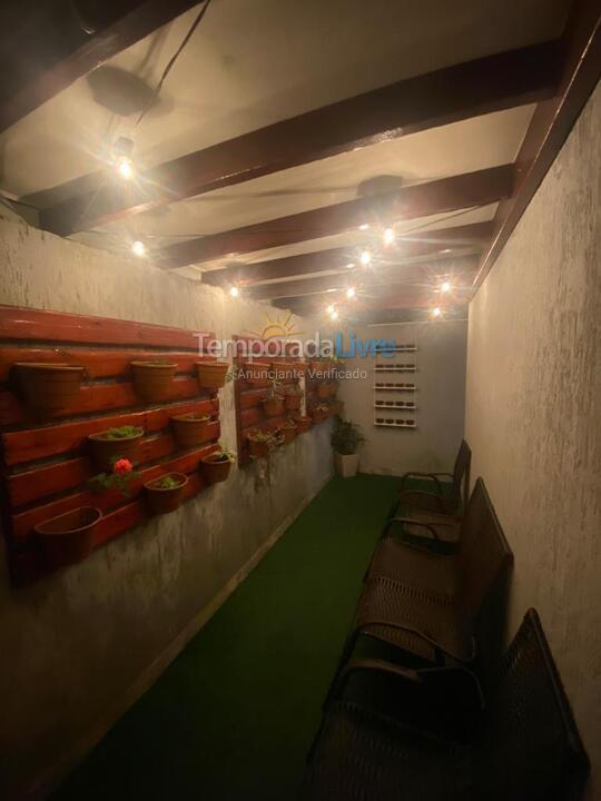 Casa para alquiler de vacaciones em Itanhaém (Jardim Suarão)